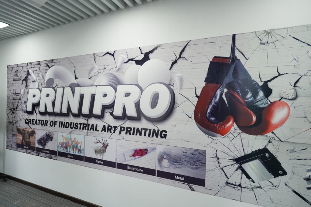 Budget has 3 layers: machine cost, startup setup cost, operating cost