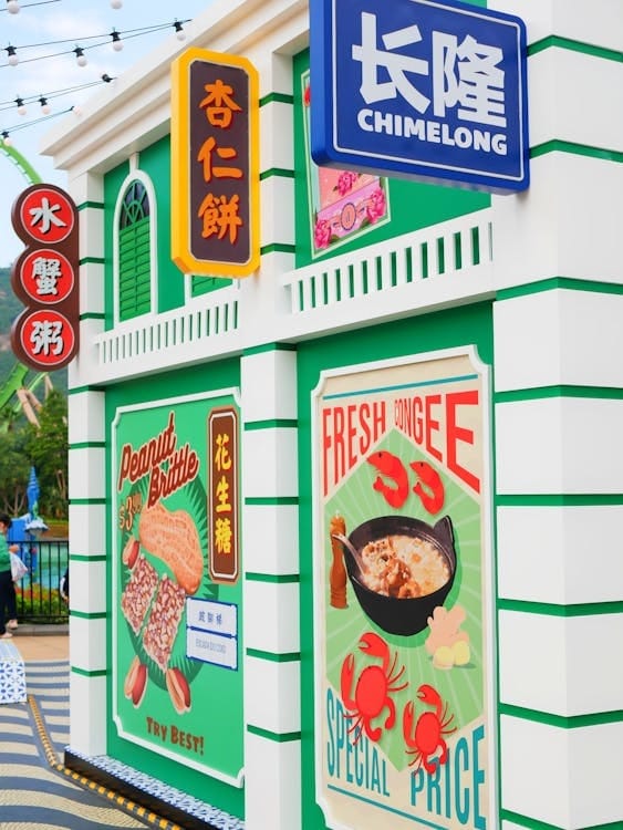 Wall printer machine for commercial branding and retail wall graphics