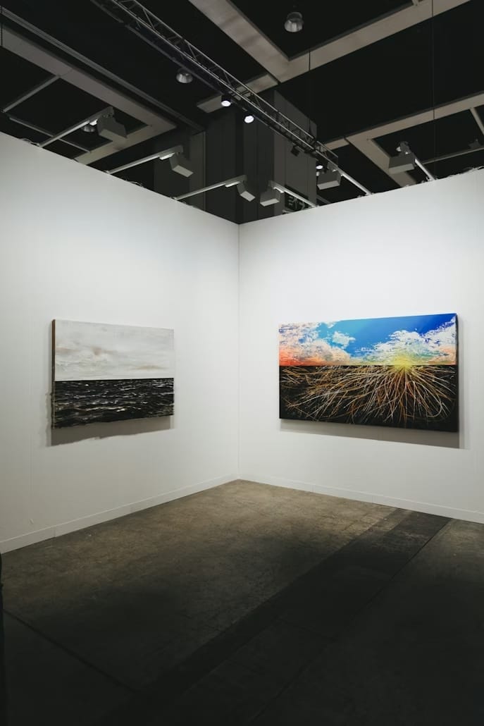 Exhibition and custom display surface options
