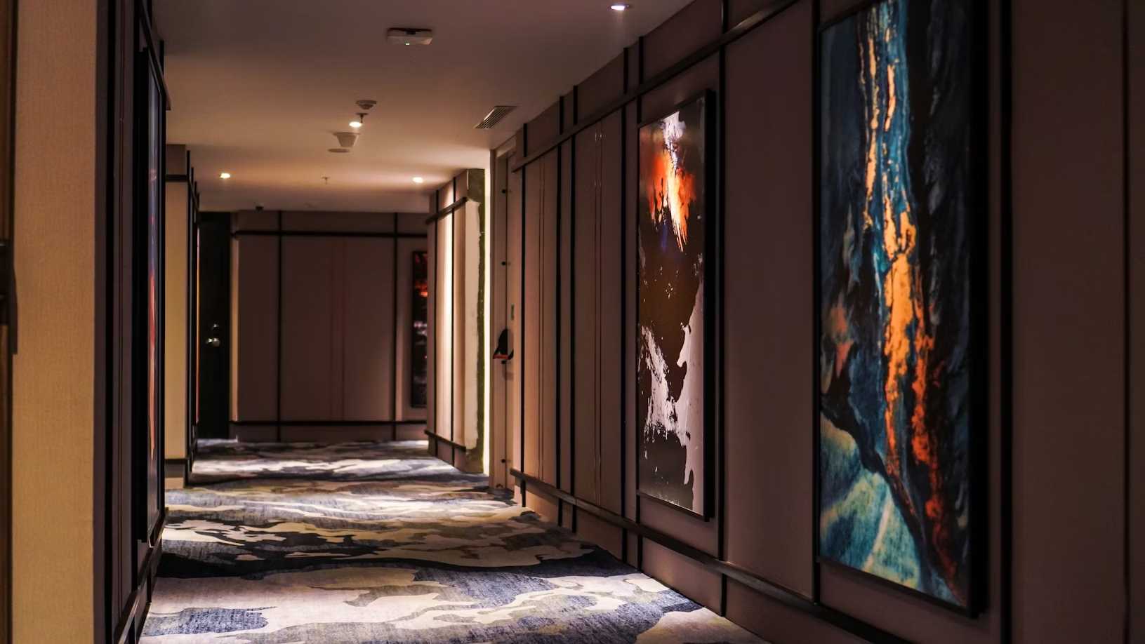 Hotel lobby wall printing applications